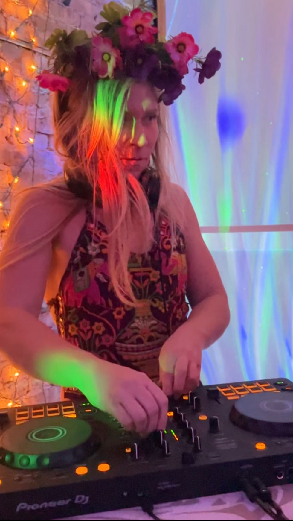 DJ FloWolf- The Blacklight Experience