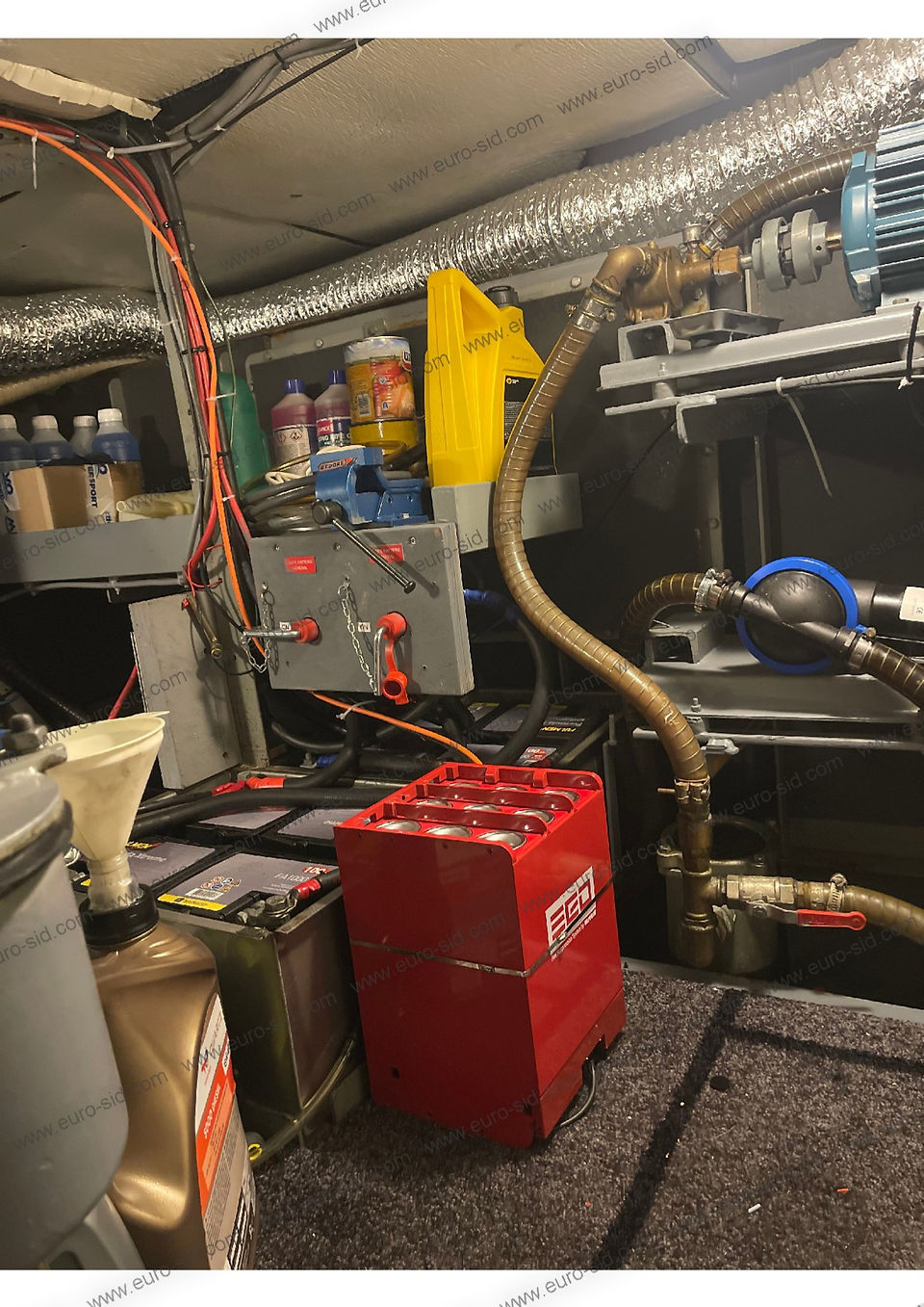 Un feu moteur ? L’EGO 150 MAUS agit en quelques secondes pour éviter le pire.