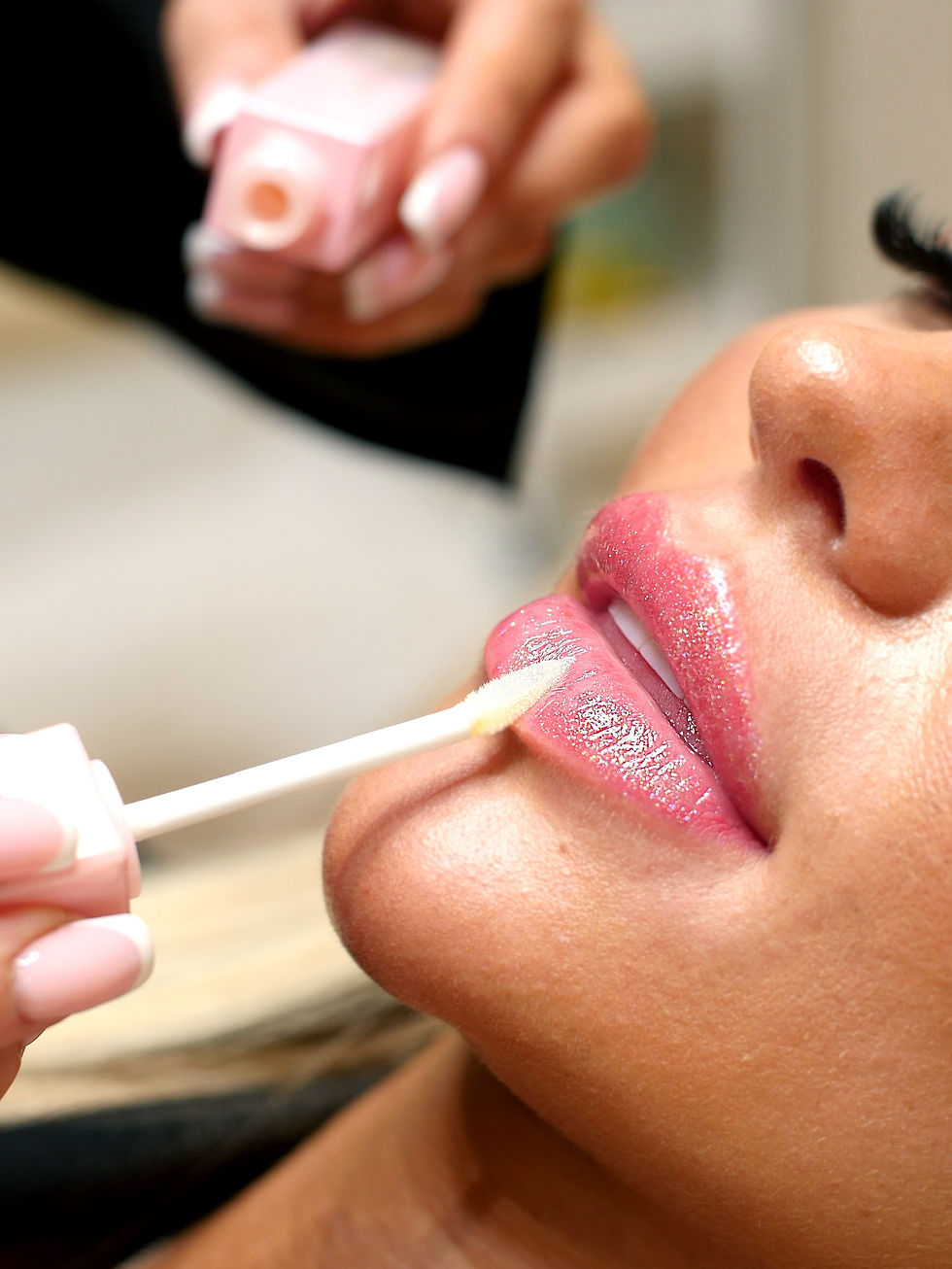 Thumbnail: Single Lip Charm Glosses