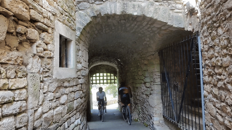 gif gravel a montclus