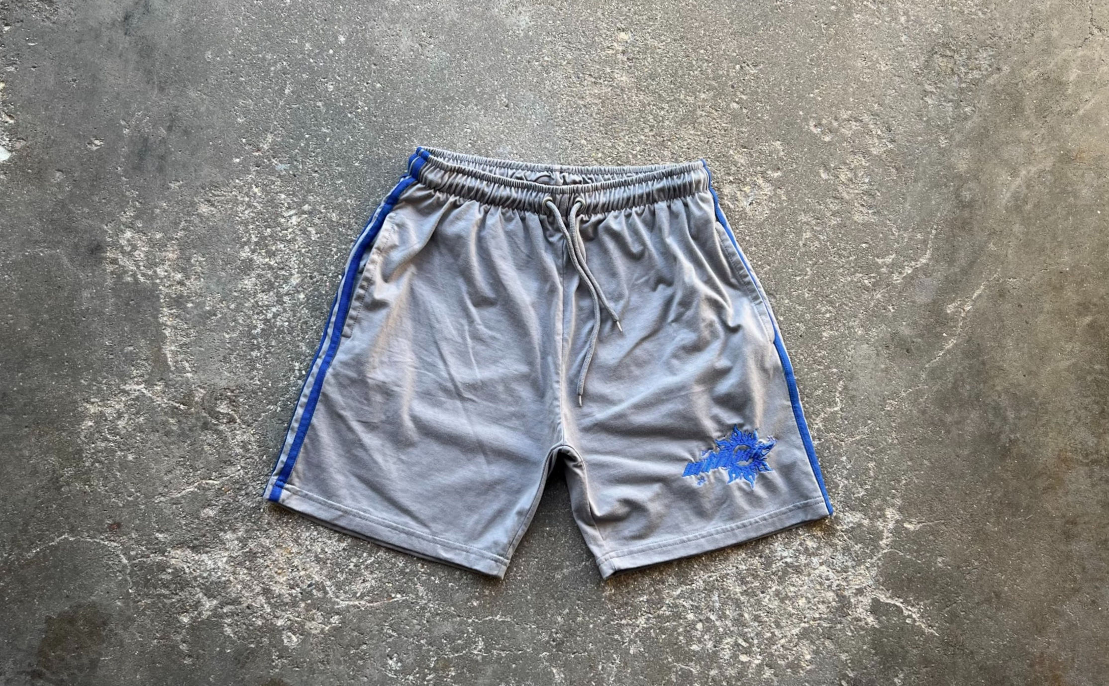 DAYBREAK SPORT SHORT(GREY-SPORT BLUE)