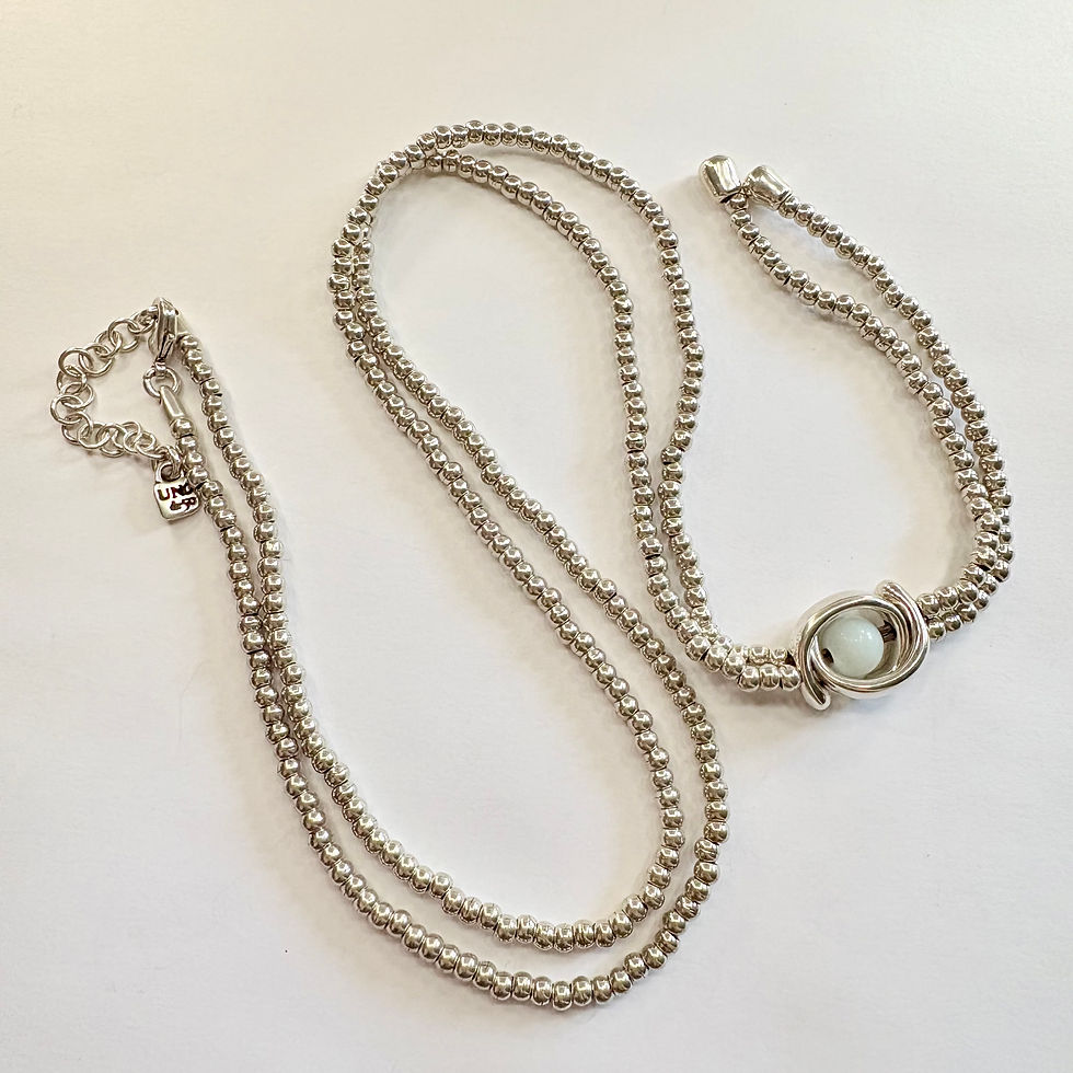 Thumbnail: Designer UNO de 50 Silver Beaded Necklace