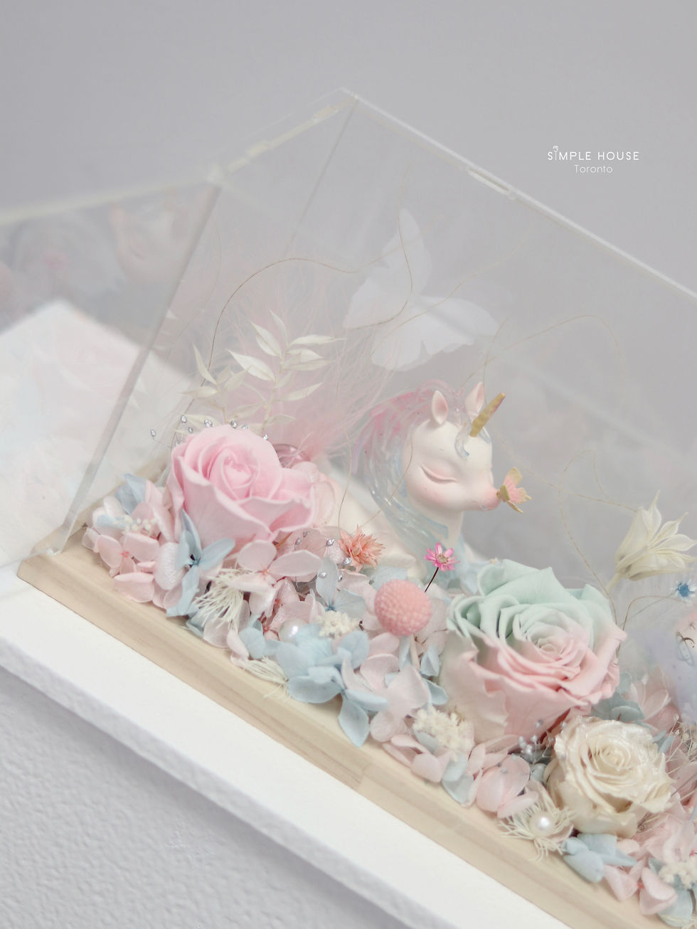 Thumbnail: Garden of Unicorns