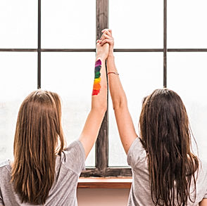 LGBTfobia na infância e adolescência impacta na vida afetiva e sexual
