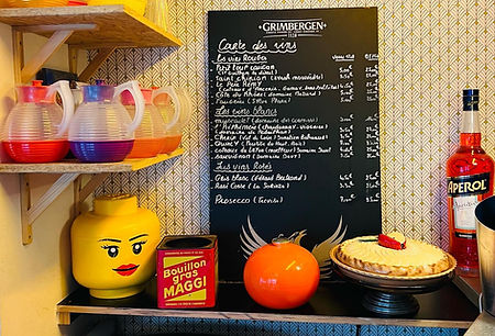 chez les filles nantes.jpg