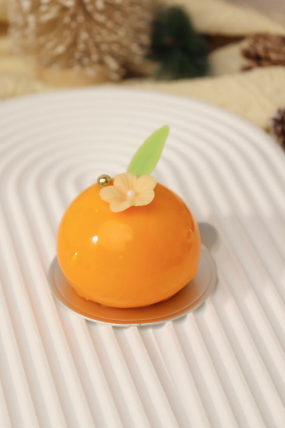 縮圖：Coconut Mousse Cake with Tangering Jelly