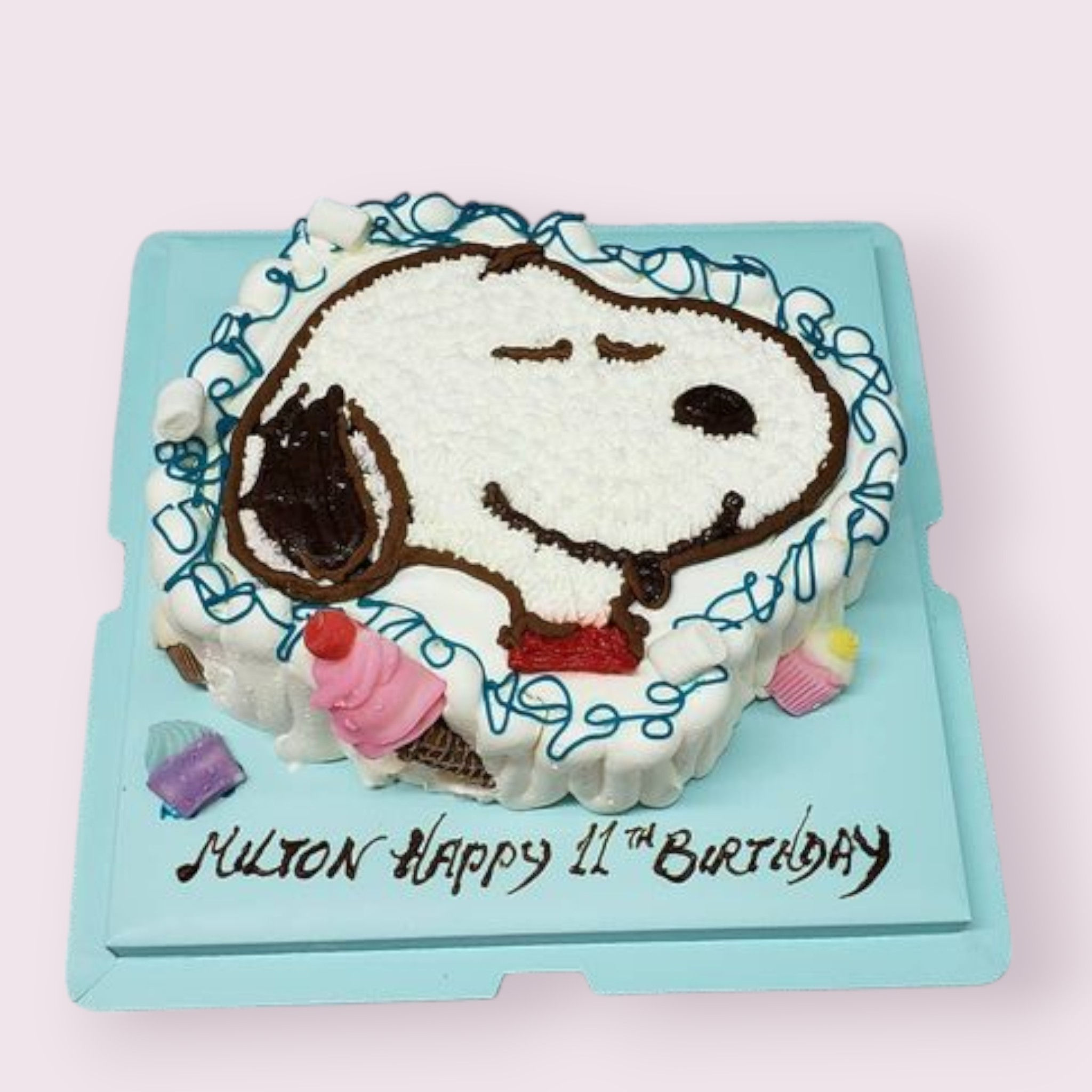 2D Cream Top ~ Snoopy Head