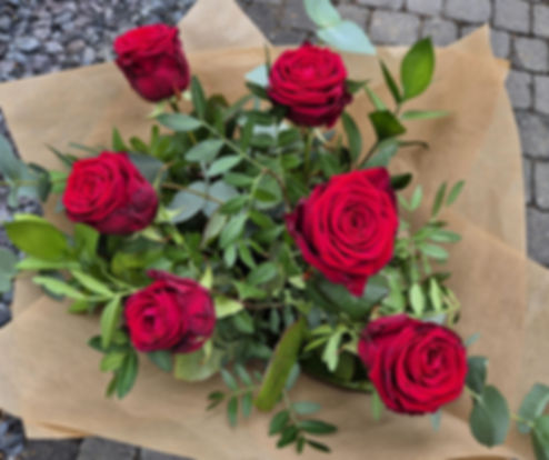 Valentines 6 Roses Handtied - Other colours available