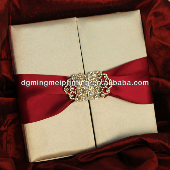 luxury_silk_box_wedding_invitations_wholesale.jpg