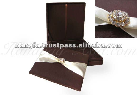 Silk_Wedding_Box.jpg