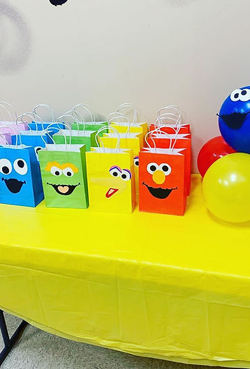 Deluxe-sesame street1.jpg