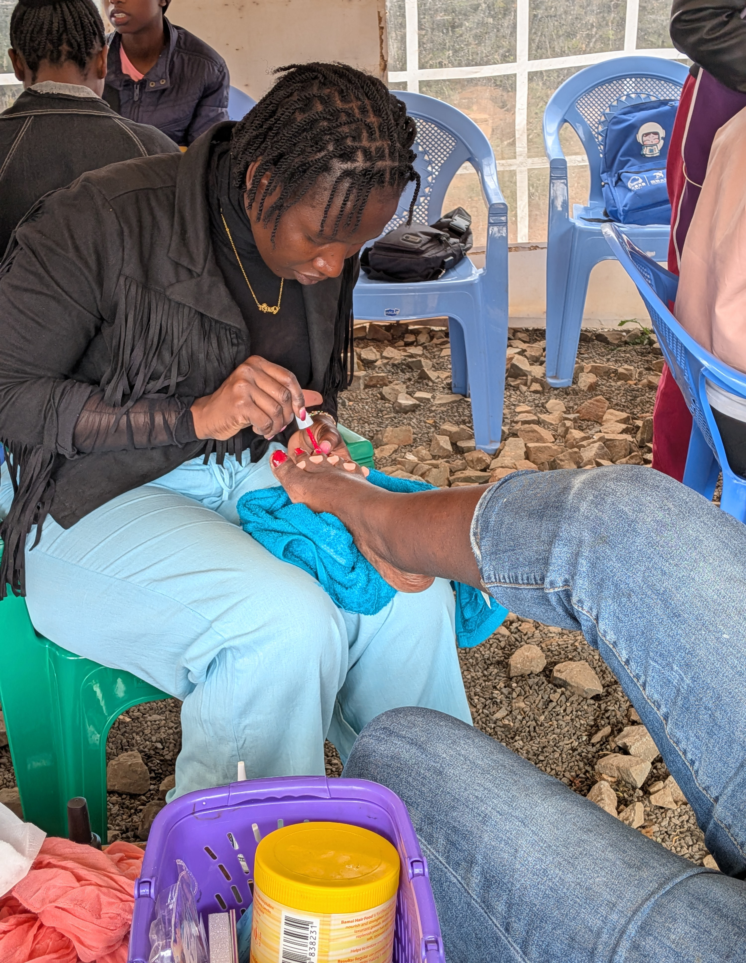 Gel painting after pedicure process
