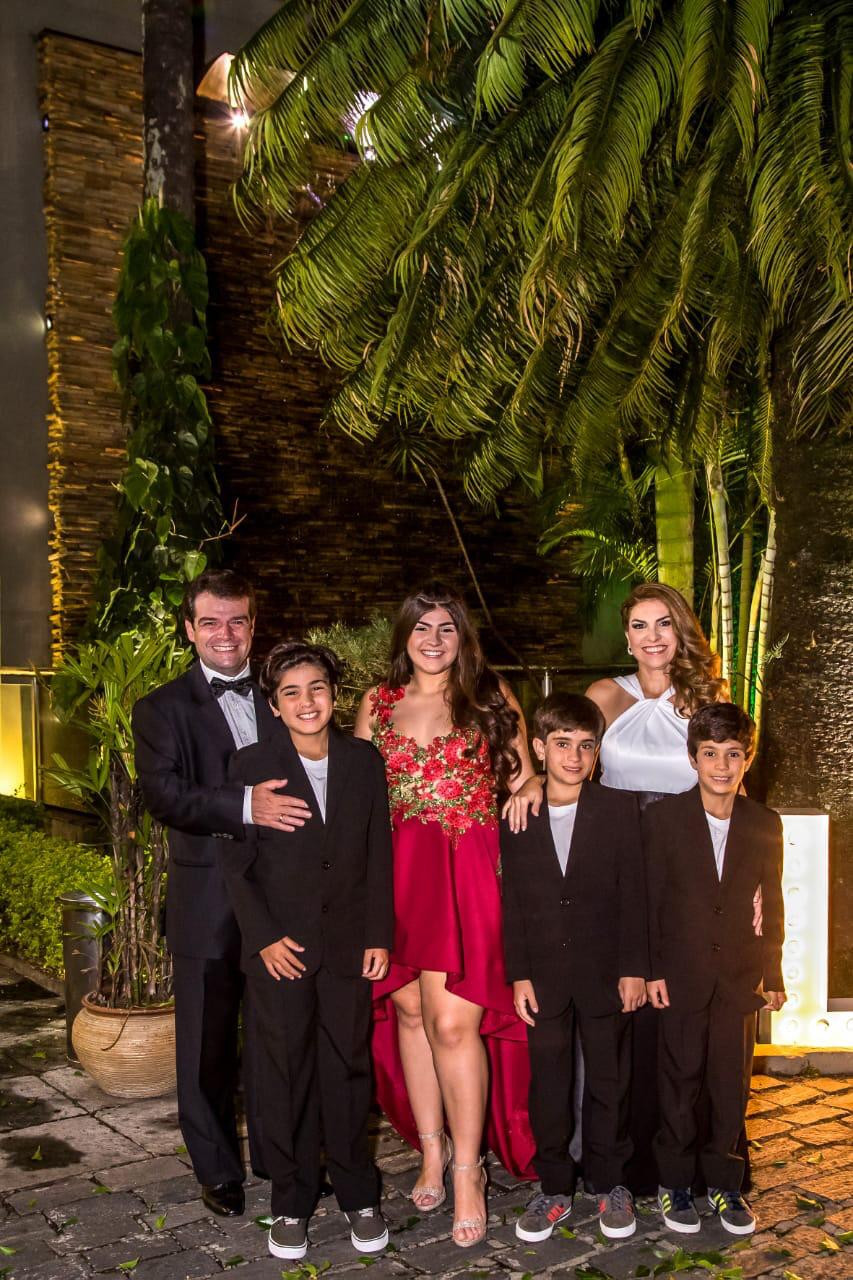 Buffet para debutantes, espaço de eventos 15 anos, festa de debutantes, festa de 15 anos, são paulo, moema, vestido de 15 anos.