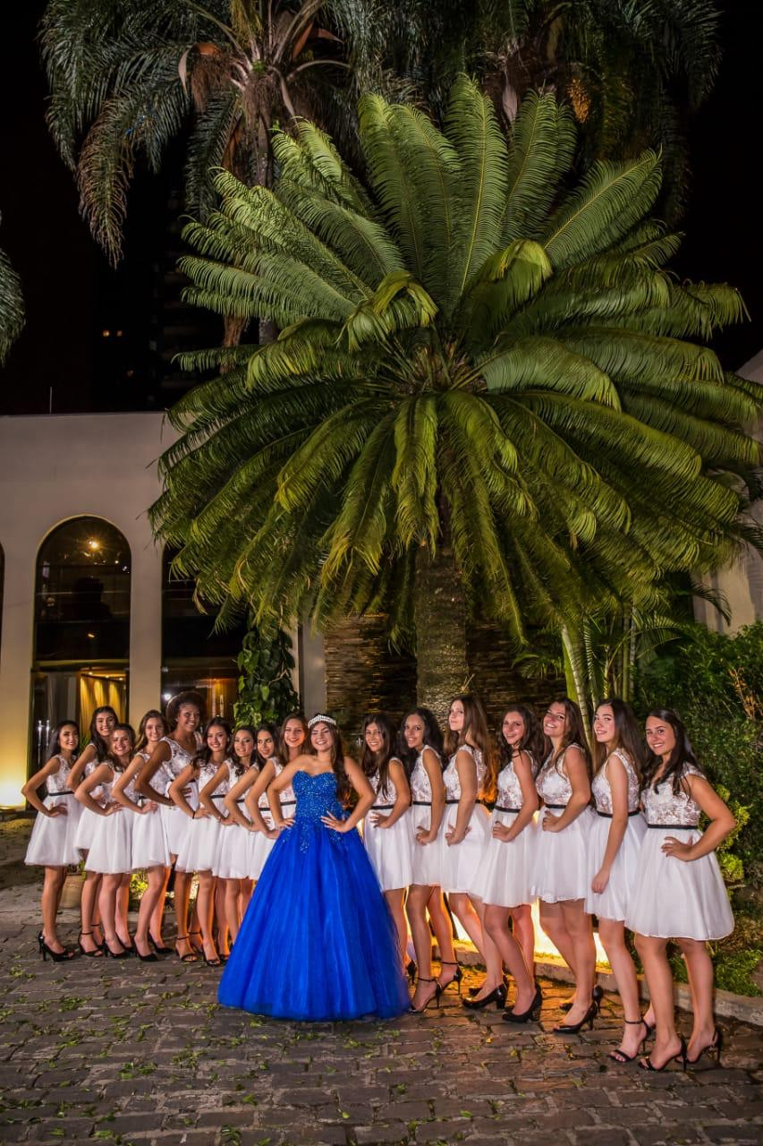 Festa de 15 anos, debutantes, tradicional, buffet para debutantes, espaço de eventos para festa de 15 anos, festa de 15 anos, festa de debutantes