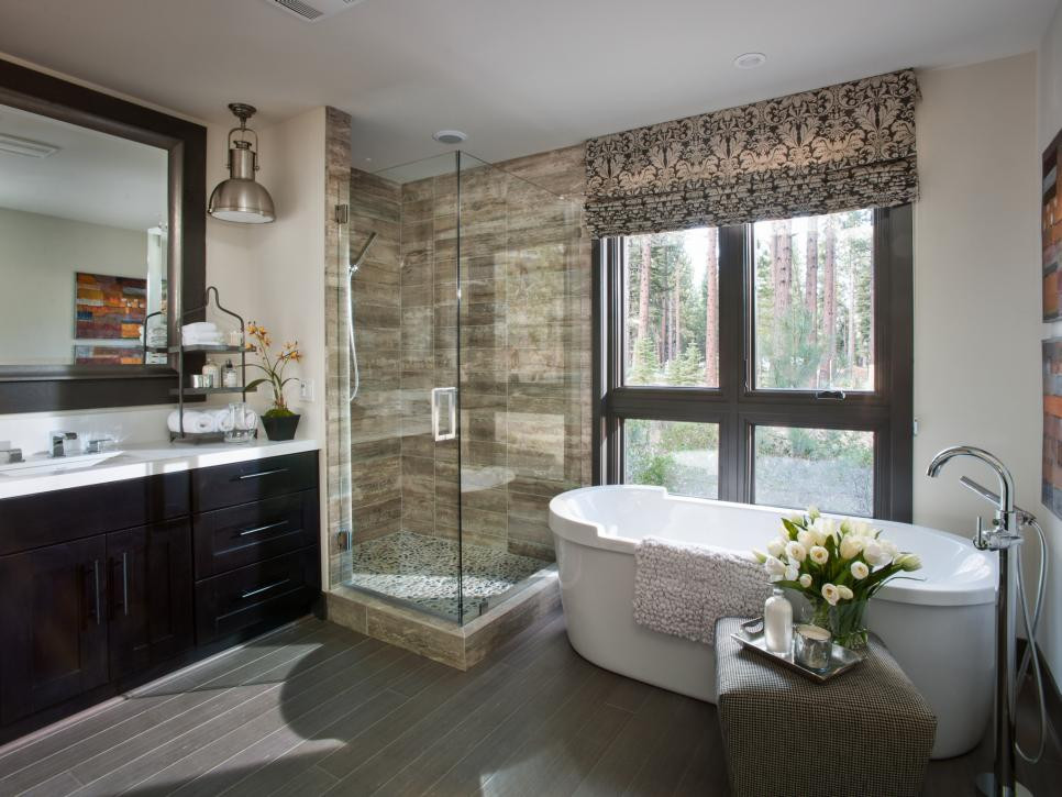 Luxurious Master Bathroom