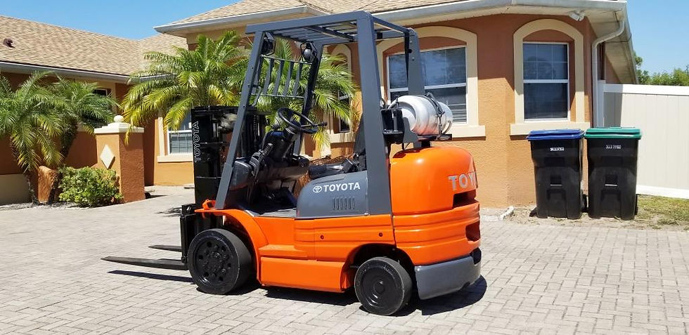 Thumbnail: 2005 Toyota Forklift 6FGCU25 4,350 lb. Capacity, Short Mast