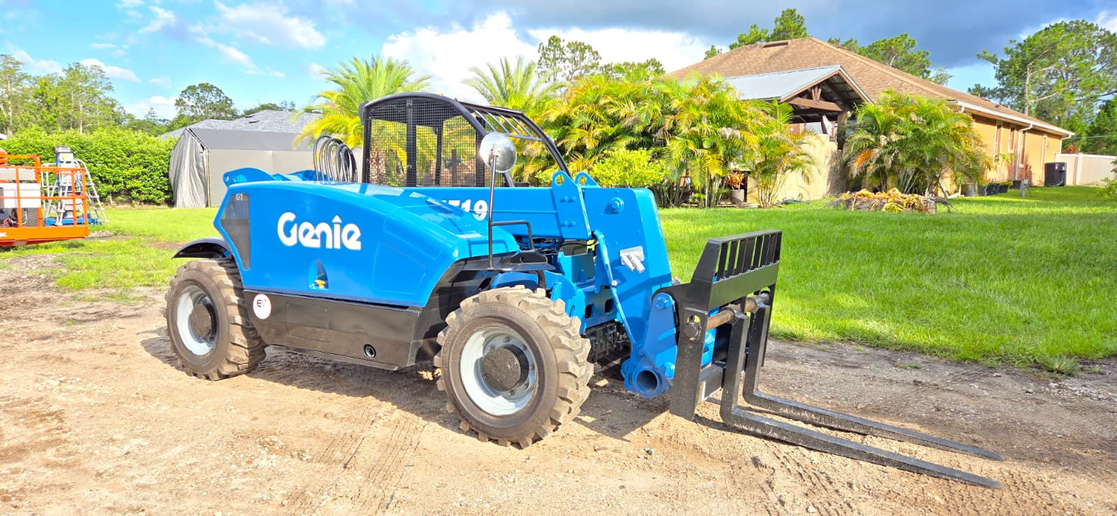 2016 Genie GTH 5519 Telehandler