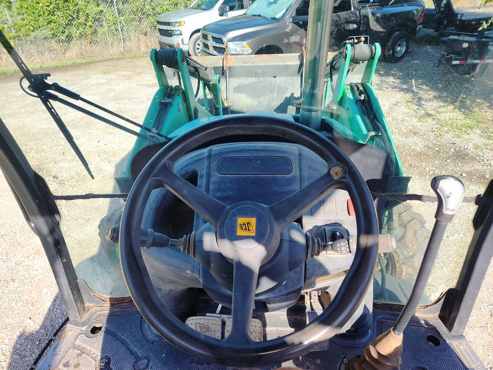 Thumbnail: 2015 JCB 3XC Backhoe Loader