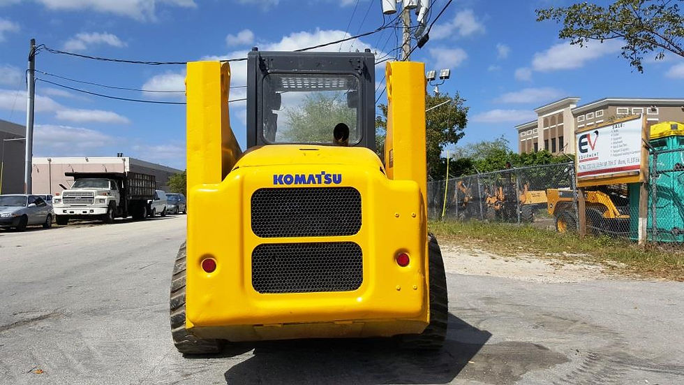 Thumbnail: 2007 Komatsu SK815-5N Skid Steer