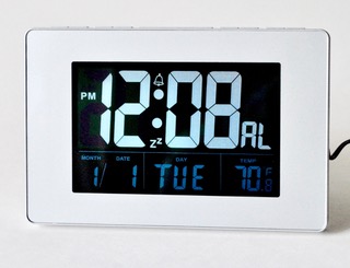 ATOMIC ALARM CLOCK - DUAL POWER