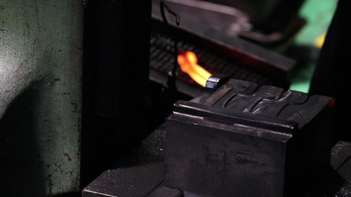 T108 花切鋏SP bubinga | 株式会社 外山刃物 -公式サイト-