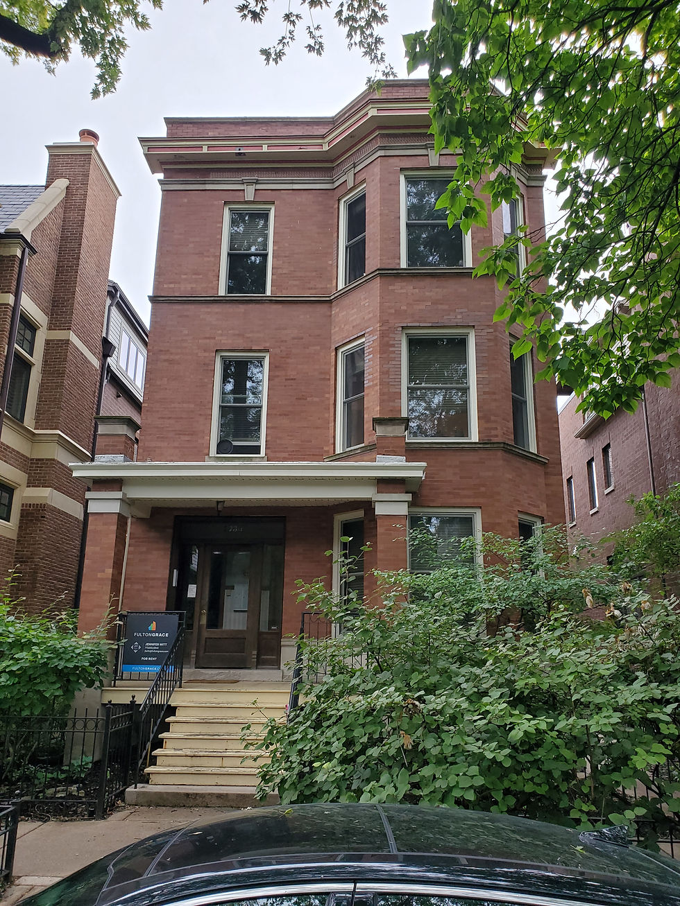 3739 N Greenview Ave, Chicago, IL 60613, USA