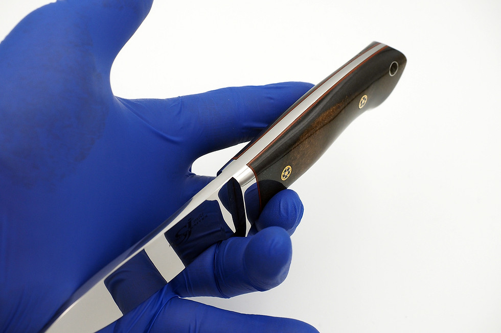 Thumbnail: Classic Series Drop Point Hunter w/ Black-Brown Resin Scales