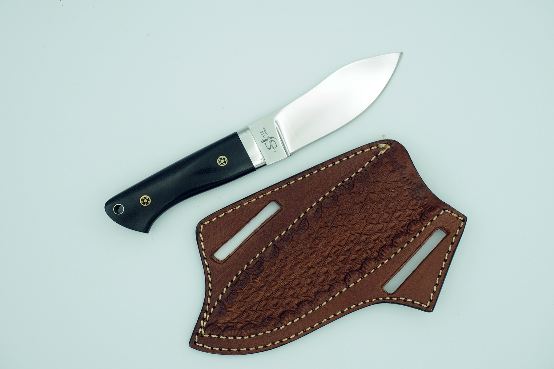 Classic Series New Crooked Drop Point Skinner