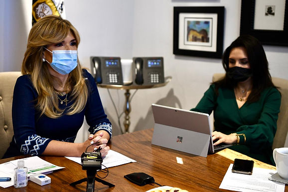Gobernadora Pavlovich pone a disposición Centros de Salud para aplicación de vacunas contra COVID-19