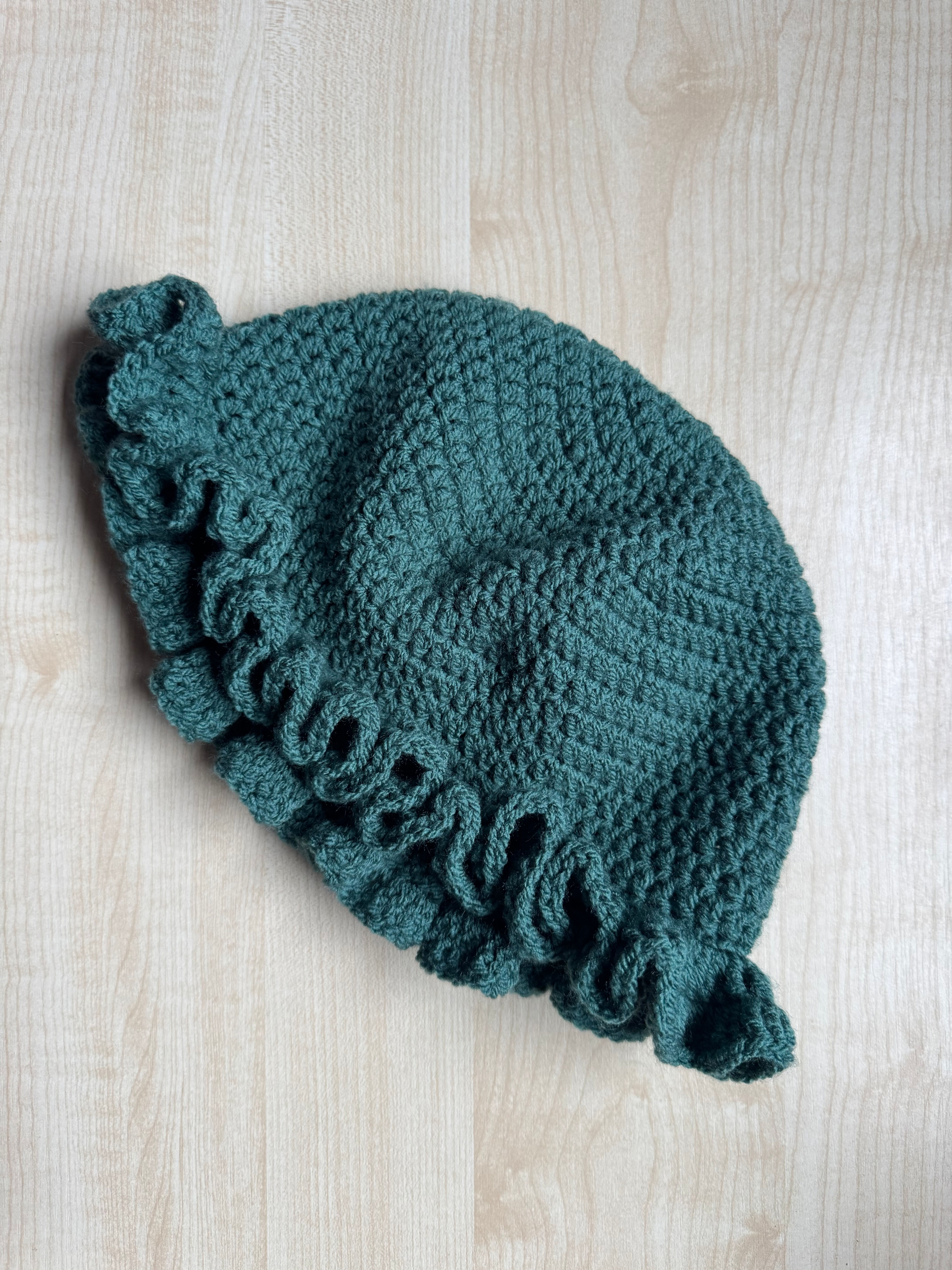 Bucket Hat With Ruffles