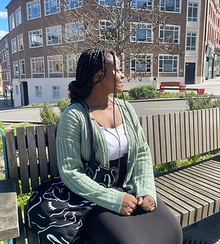 Green Cardigan 01.jpeg