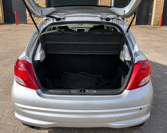 Reliable Peugeot Peugeot 207 1.6 VTI 120 ALLURE Hatchback 2011 available now at Emerald Autosales Leeds - rear view