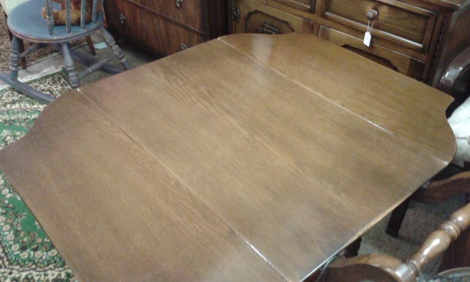 Thumbnail: Vintage wooden oak drinks trolley/ hostess, butlers table. Has drop leaf sides.
