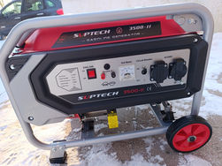 Освітні заклади громади отримали генератори від партнерів з Литви 