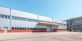 Vermietung Gewerbeflächen, Vermietung Industrieareale, Vermietung Logistik, Vermietung Gewerbe, Vermietung Industrieareale, Vermietung Logistik, Vermietung Lager, Gewerbeliegenschaften, Immobilien, Mietflächen Winterthur, Mietflächen Weinfelden, Mietflächen Steinhausen, Mietflächen Hünenberg, Mietflächen Schindellegi, Mietflächen Zürich, Mietflächen Birsfelden, Mietflächen Brugg, MIetflächen Laufen, Mietflächen Kloten