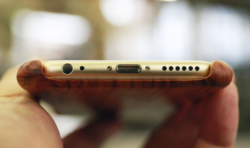 サムネイル： 木型屋が作る木製iPhoneケース【7シリーズ / 6シリーズ】税込価格¥19,800円〜