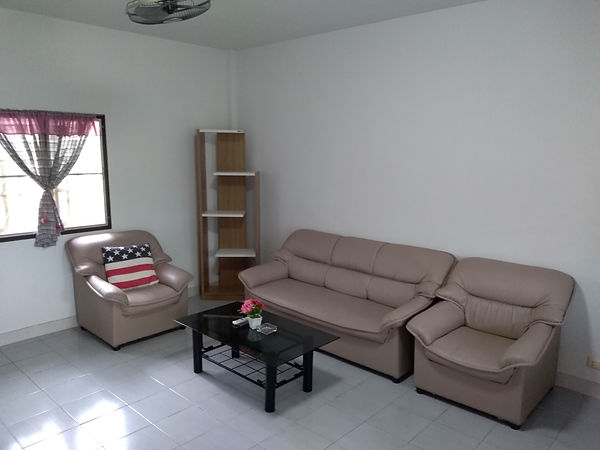 Living Room 2 Room Bungalow 04