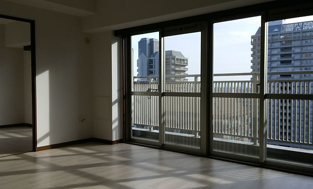 レガシーホームス  タイル株式会社