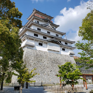 別名「舞鶴城」