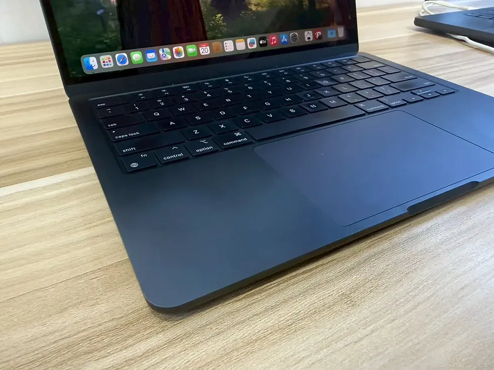 ภาพขนาดย่อ: Macbook Air 13" M2 2022 8/256GB Midnight