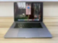 Macbook Pro 15" 2019 16/256GB Spacegray