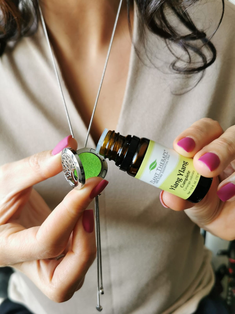 Miniatură: Colier reglabil cu difuzor uleiuri esentiale – model Copac