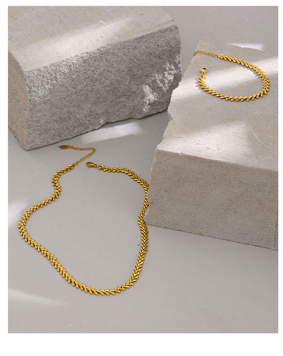Thumbnail: Stainless Steel Leaf Necklace Minimalist Metal Texture Women Collar Neckla