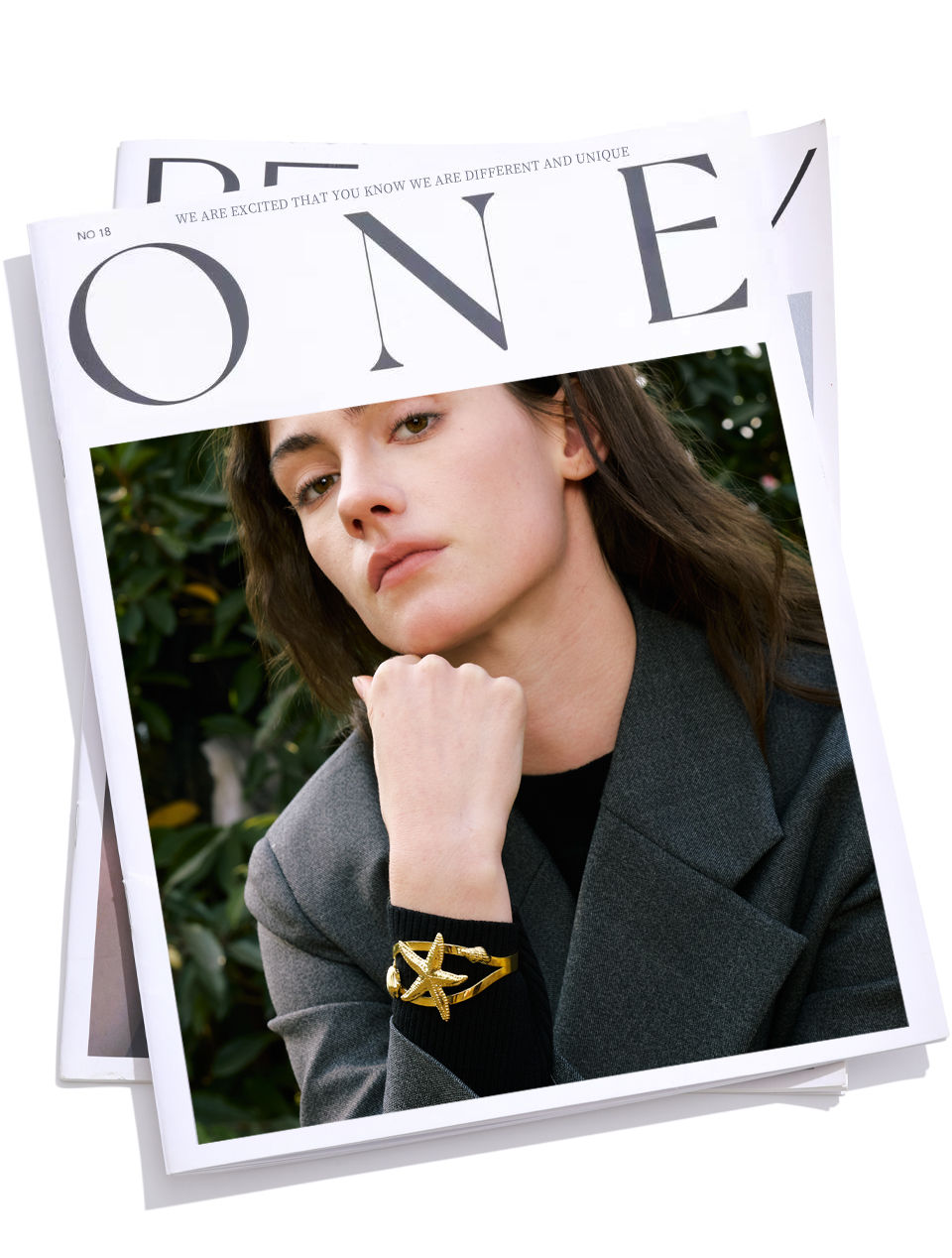 Thumbnail: Ocean Style Metal Starfish Shell Open Distinctive Bracelet Bangle Waterpro
