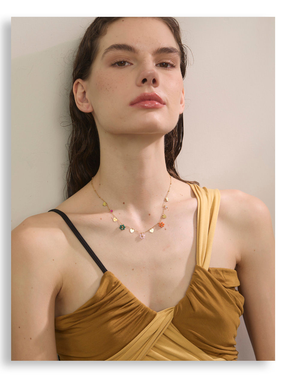 Thumbnail: Summer Fashion Crystal Flower Pendant Necklace for Women Stainless Steel H