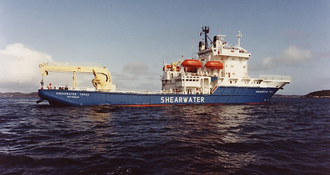 Shearwater Topaz.jpg