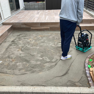 下地改良作業の様子