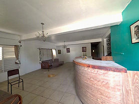 16 Bed Hotel
Cassada Gardens