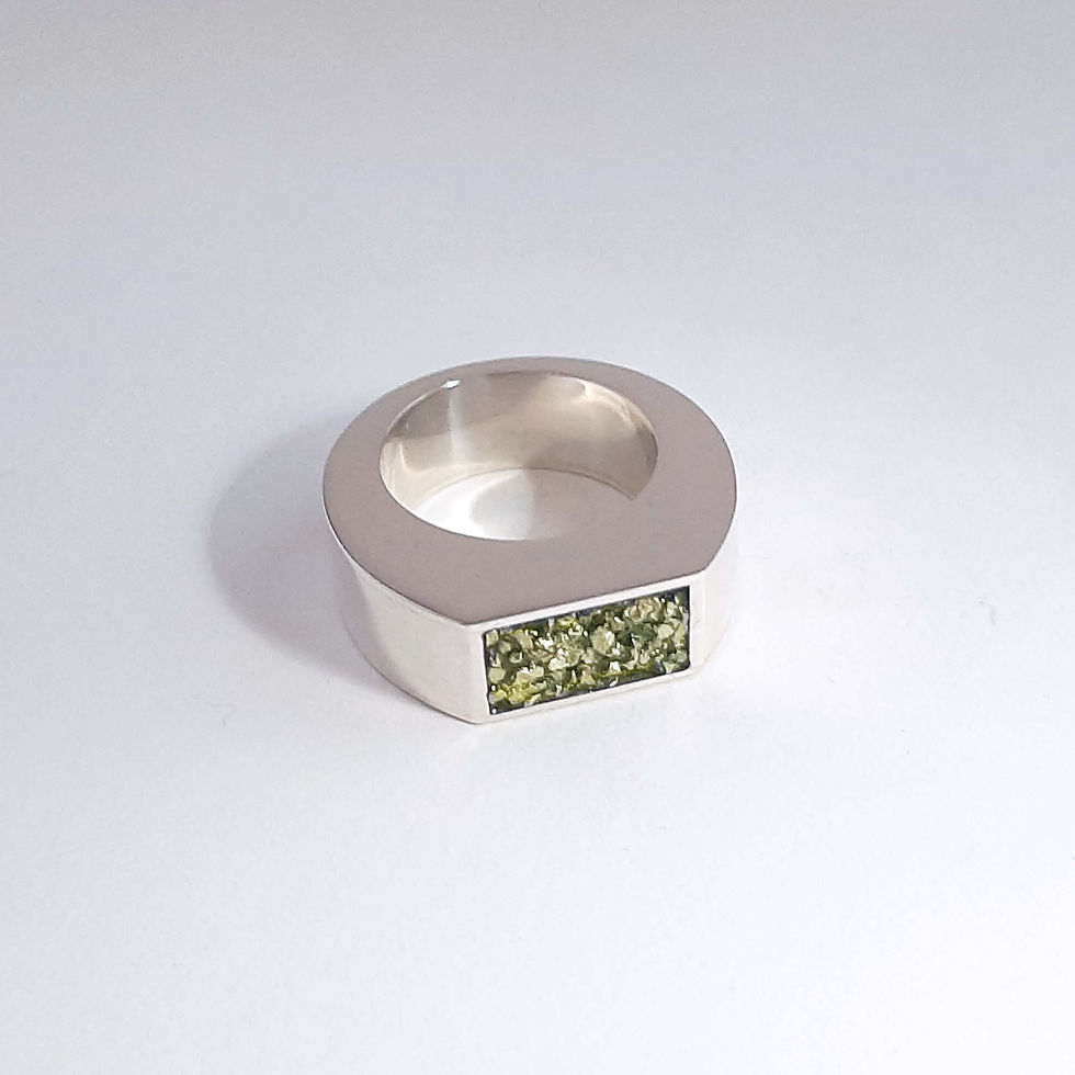 Anillo artesanal con pirita