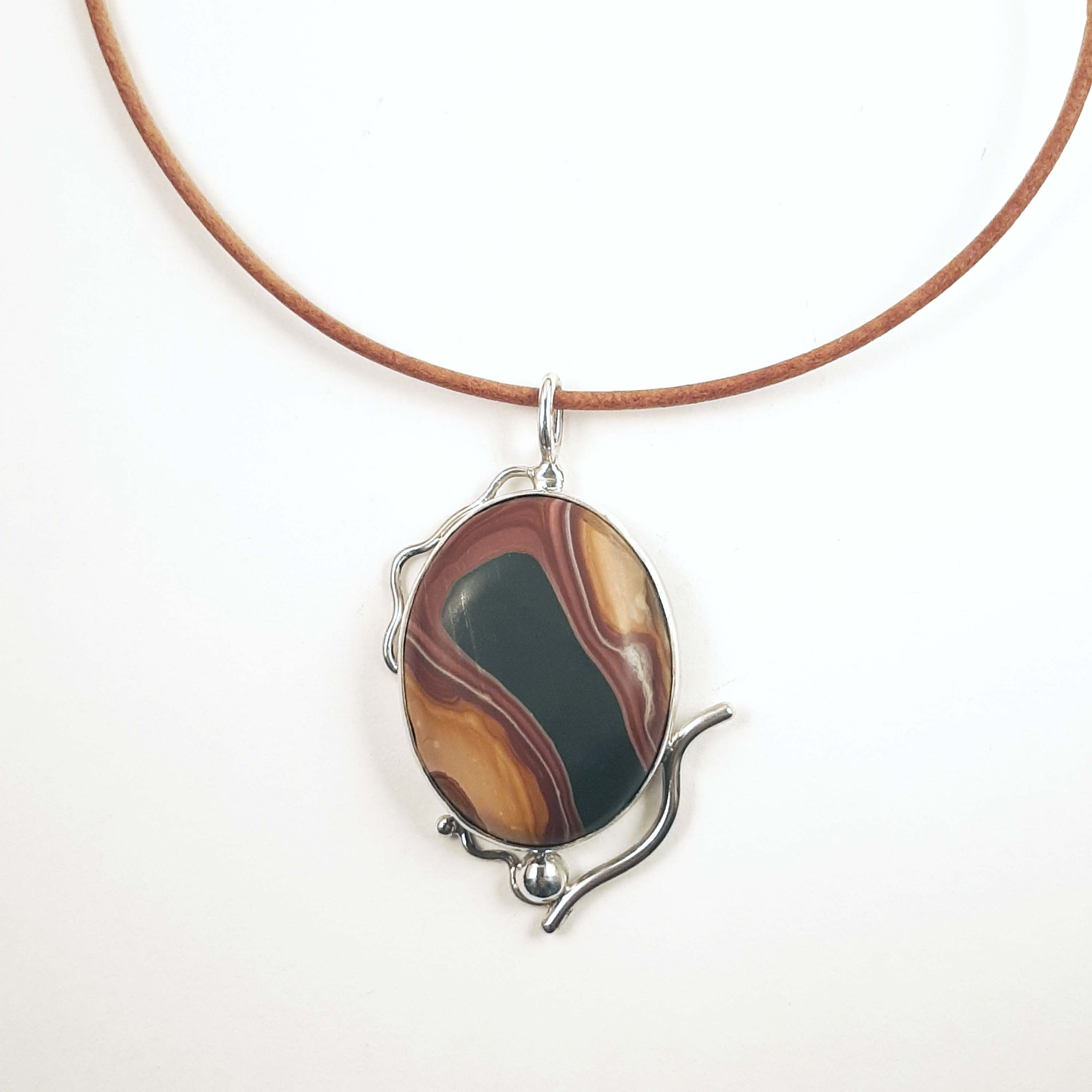 Colgante de plata con colcatacana